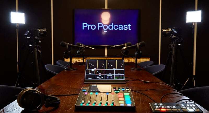 pro podcast studio