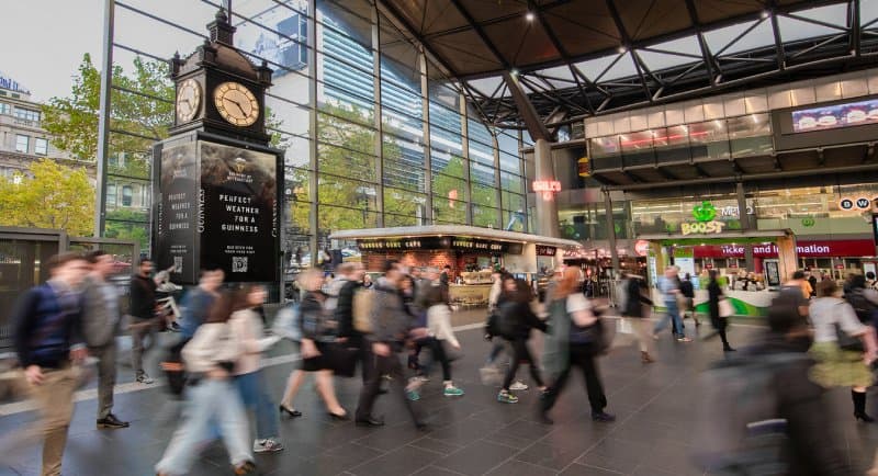 Guinness Brewery of Meteorology campaign digital OOH campaign by JCDecaux, Lion and UM