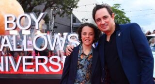 Boy Swallows Universe AACTAS