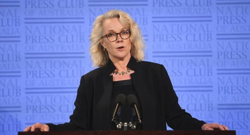 Laura Tingle