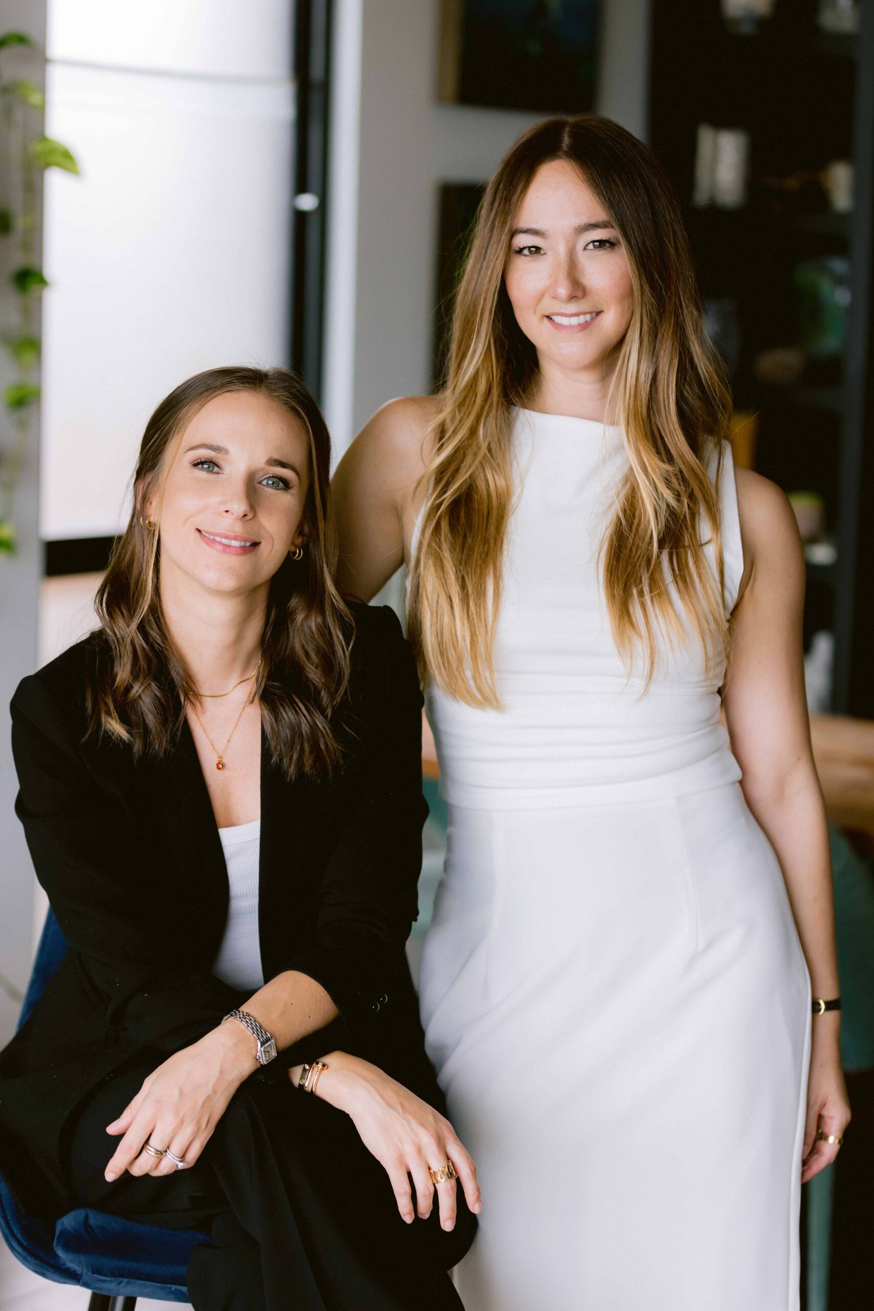 Sophie Seymaux & Julie Kim.