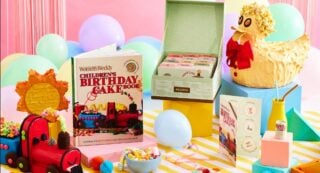 The Australian Women's Weekly Children's Birthday Cake Book display