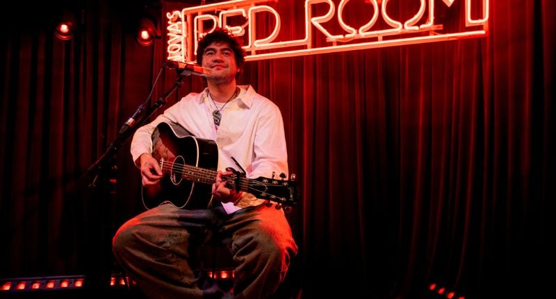 Calum Hood performing for Nova's Red Room