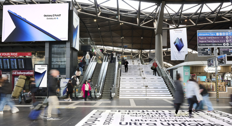 Samsung campaign at Southern Cross station