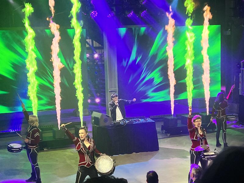 Mid upfronts drum show