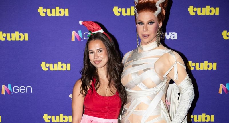 Zoe Parker and Trinity the Tuck