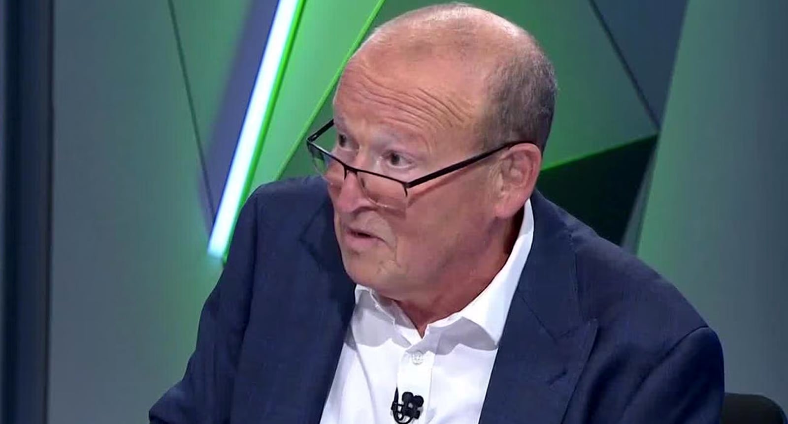 Phil Rothfield retires