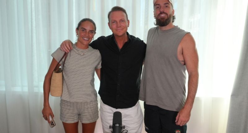 Lu & Jarch with Mike E. Source: Instagram