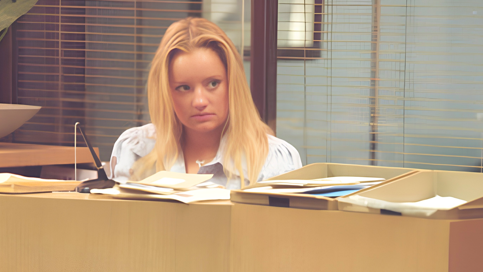 Lucy Davis (1)