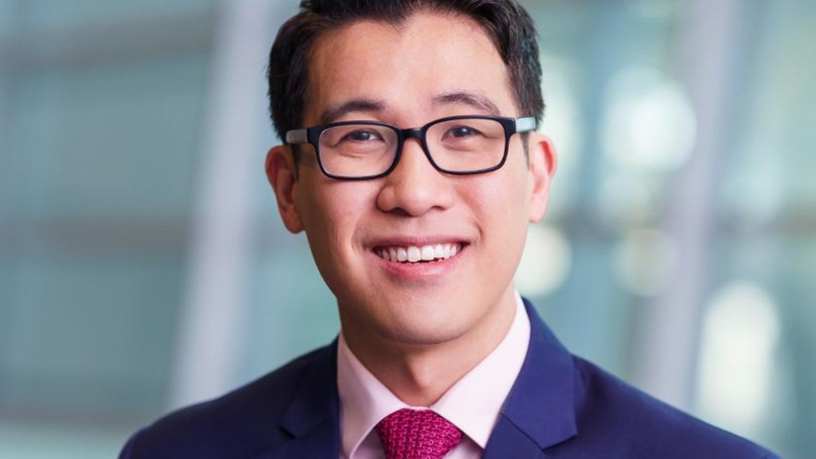 David Chau replaces Alan Kohler on ABC’s 7PM News
