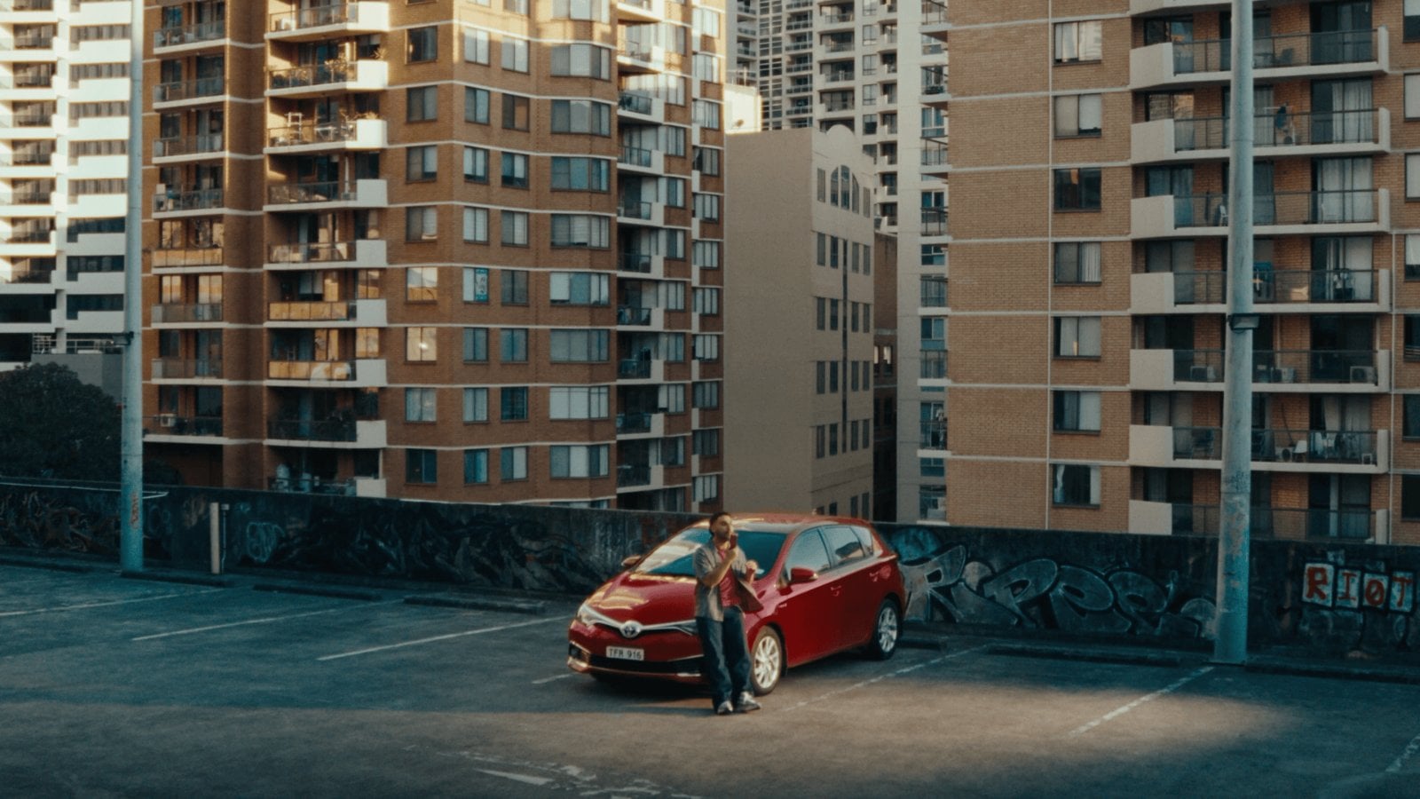 Vodafone tells tall tale to launch iPhone 18 Pro | Mediaweek