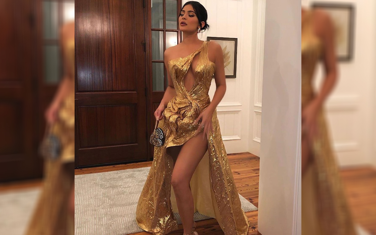 kylie jenner's gold dress Jenner Wore Melb Designer's To Biebers' 400th Wedding Hot Pink Prom Dresses