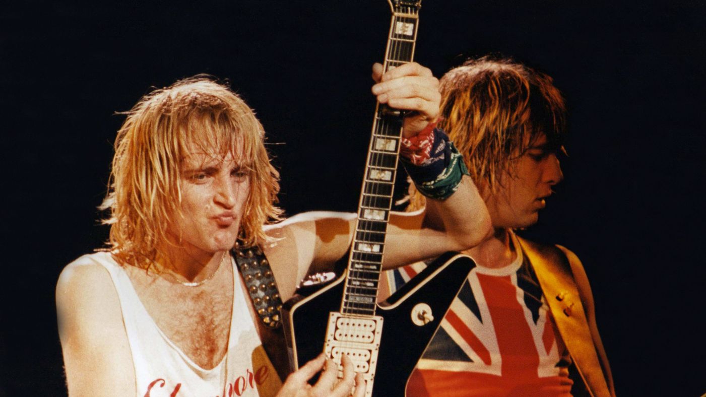 10 Things We Learned From Phil Collen's Wild Def Leppard Memoir ...