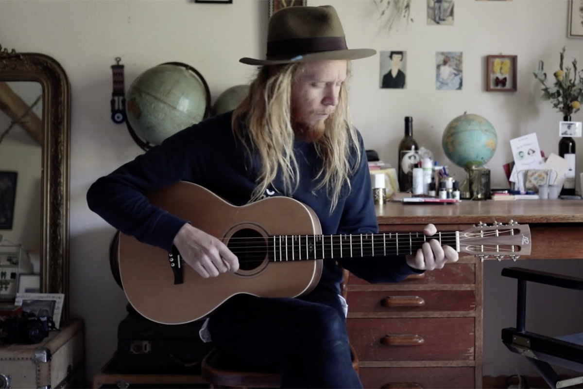 Image of Stu Larsen performing for Rolling Stone's 'In My Room' series