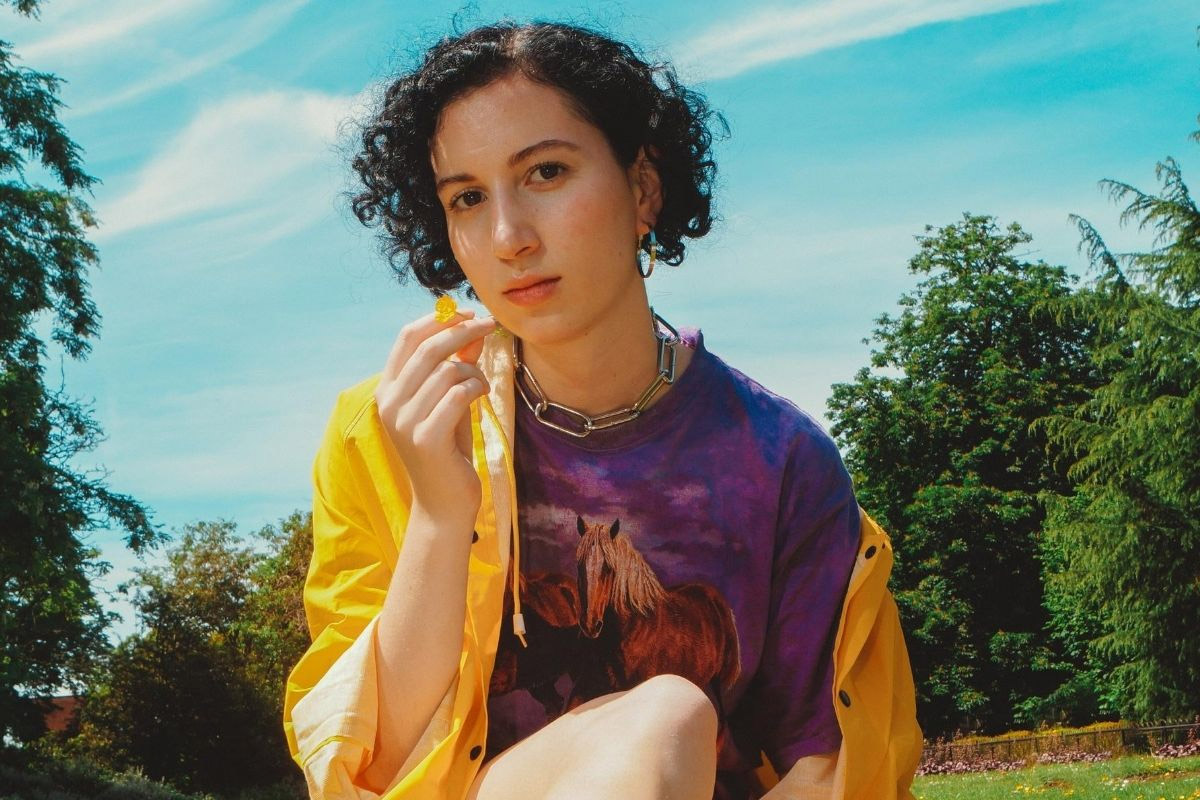East Post E^ST Is All Grown Up On Debut Album, 'I'M DOING IT'