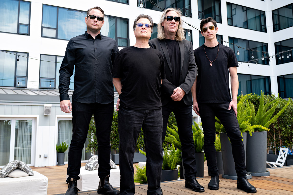 Promo image of the Violent Femmes