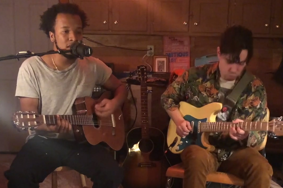 Image of Cautious Clay performing for Rolling Stone's 'In My Room'