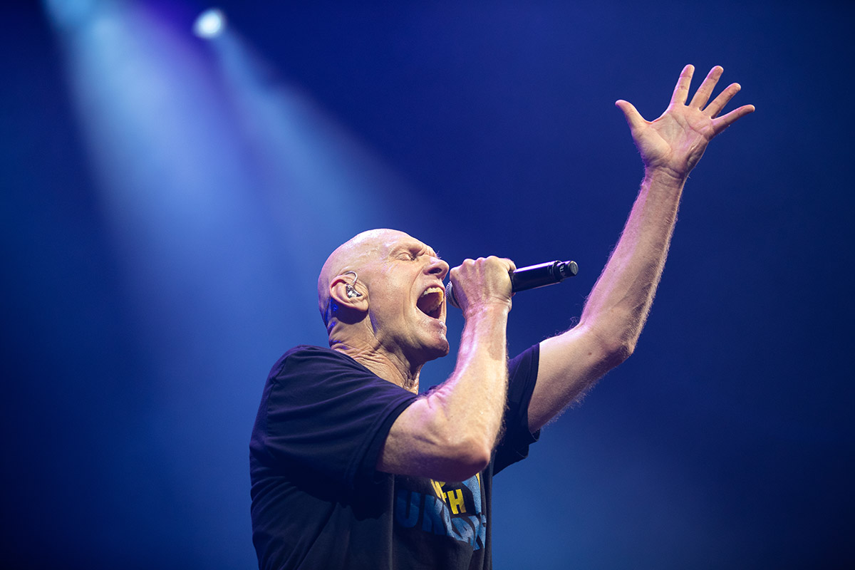 Image of Midnight Oil performing live