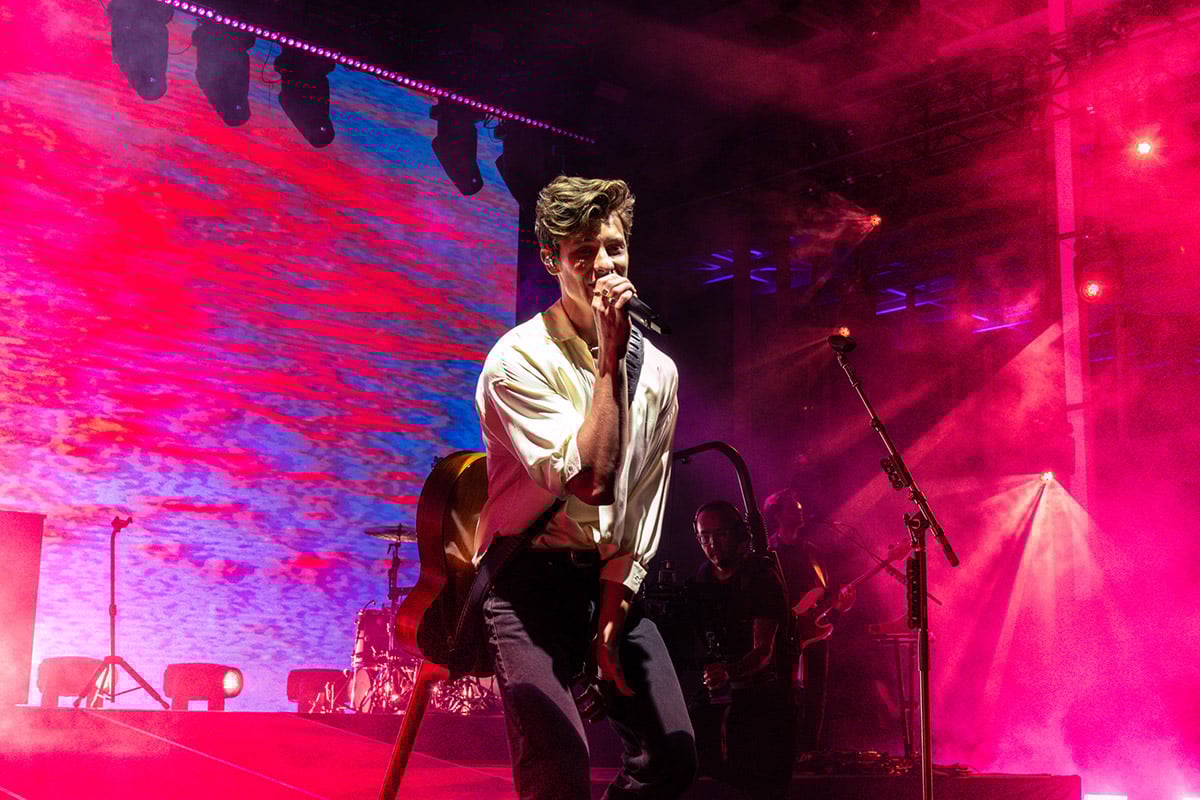 Image of Shawn Mendes performing live at SXSW