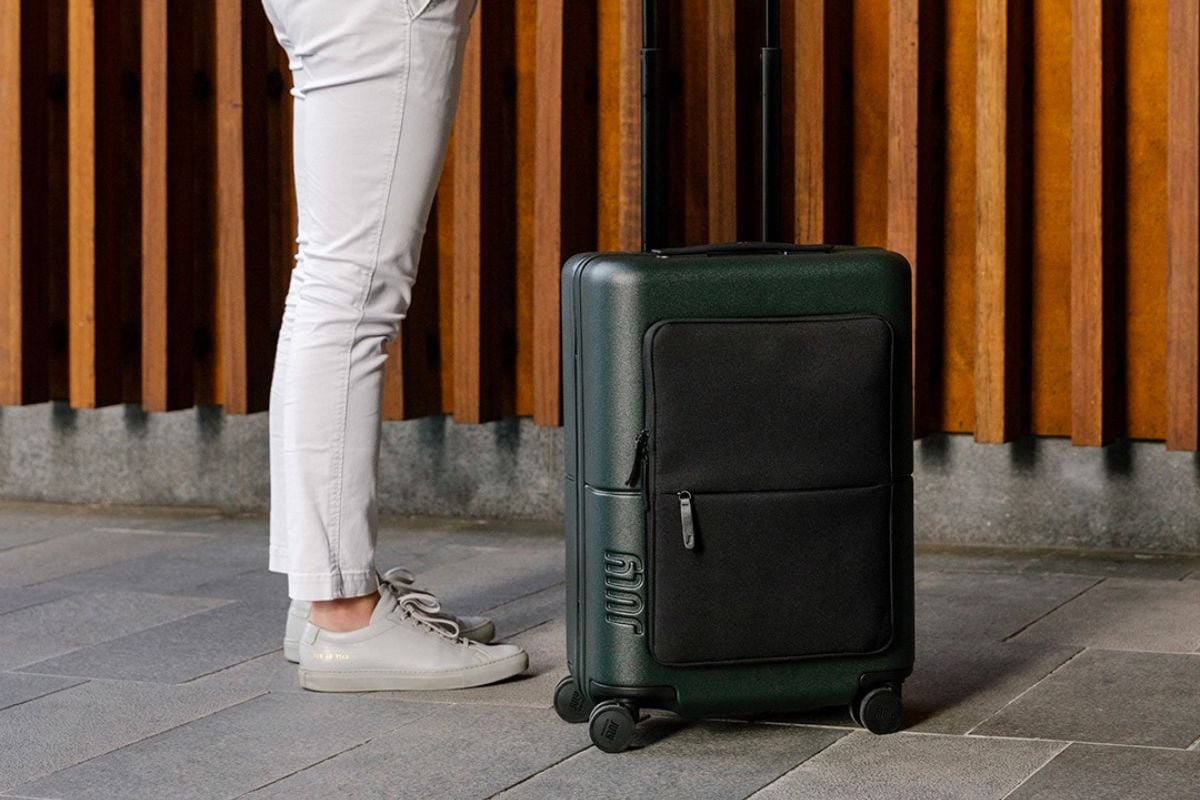 RS Recommends: The Best Carry-On Suitcases to Pack Right Now