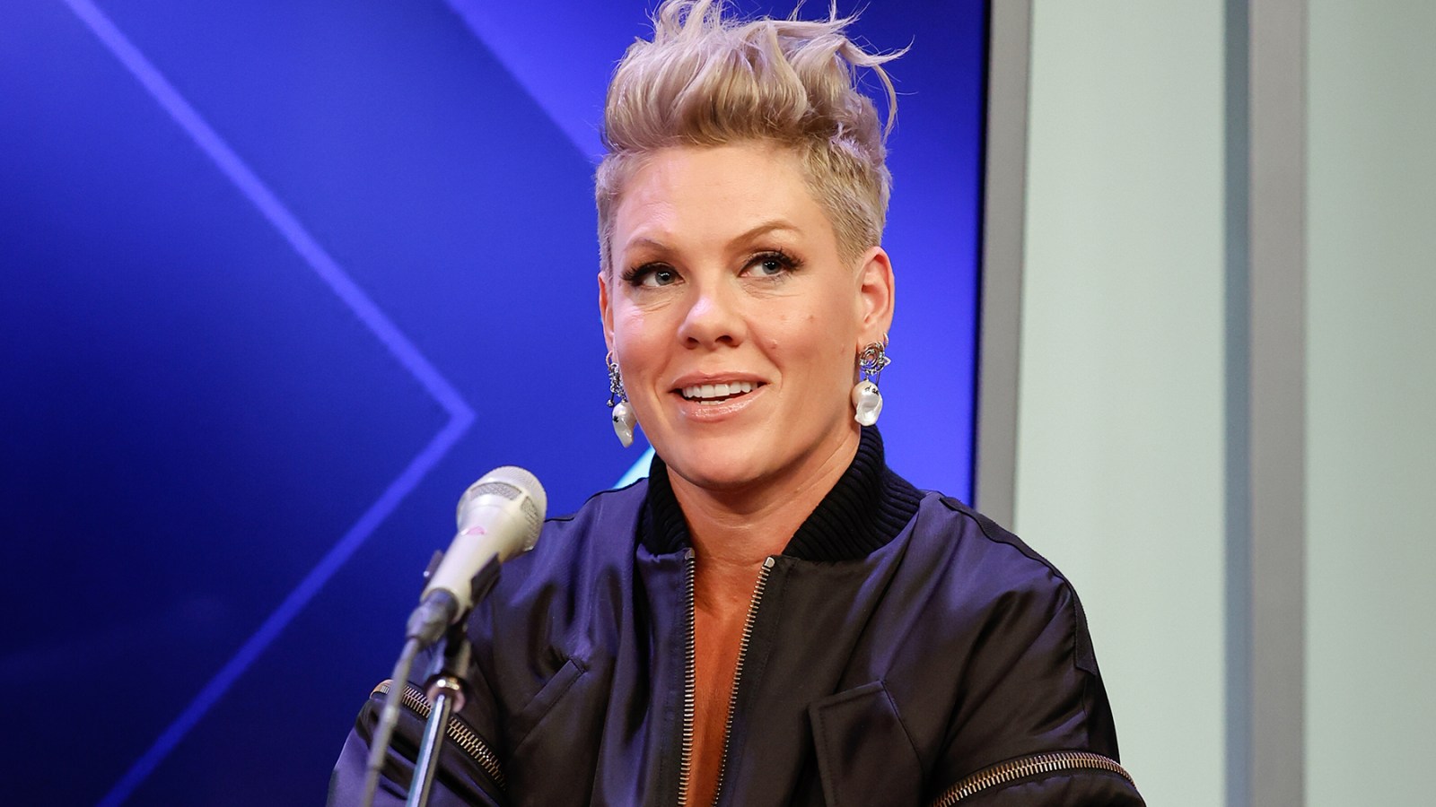 Pink Suffered a Near-Fatal Drug Overdose at 16, Then Signed a Record Deal  Weeks Later