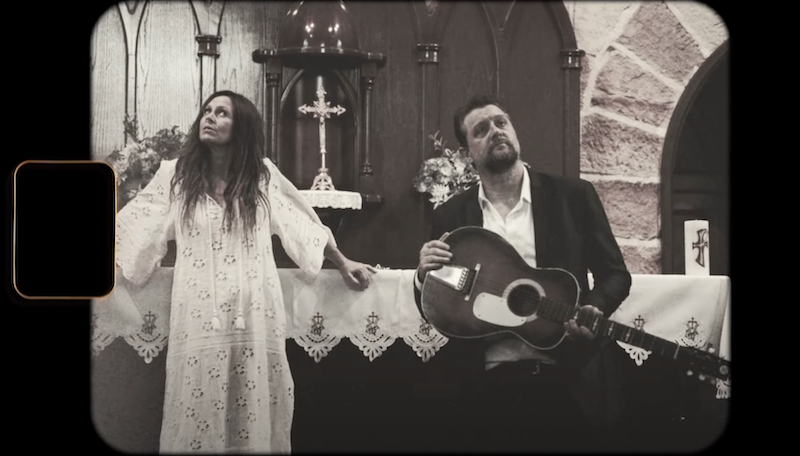 Kasey Chambers and Shane Nicholson