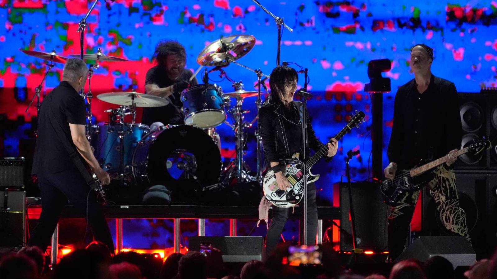 Nirvana at FireAid