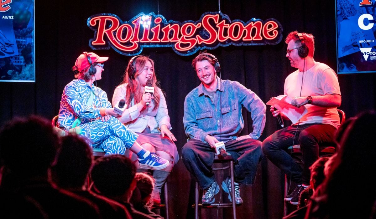Behind The Rolling Stone Cover Live