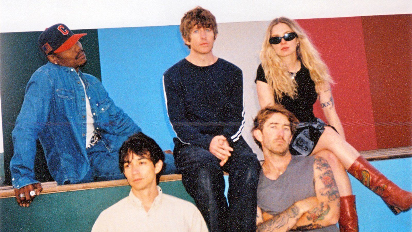Turnstile press image