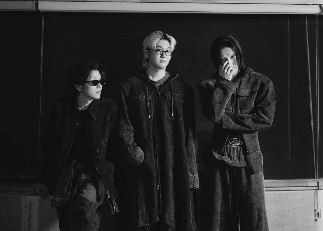 Wave to Earth press shot