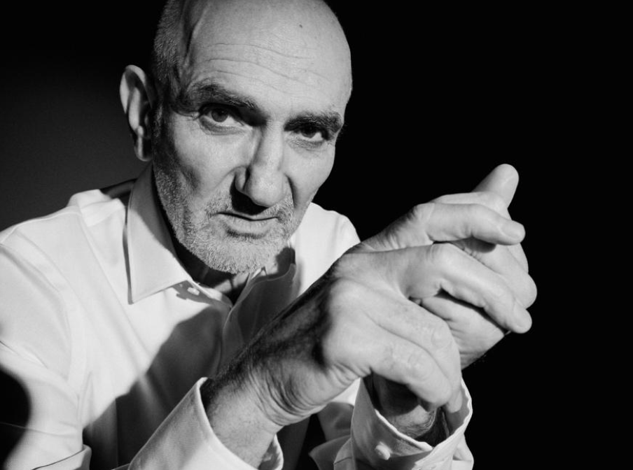 Paul Kelly press shot