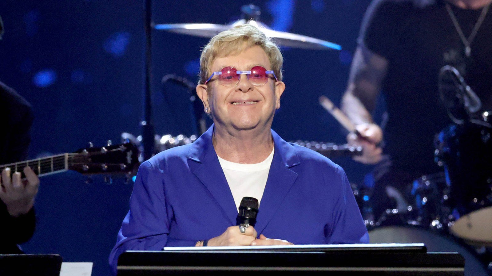 Elton John at Rock & Roll Hall of Fame ceremony