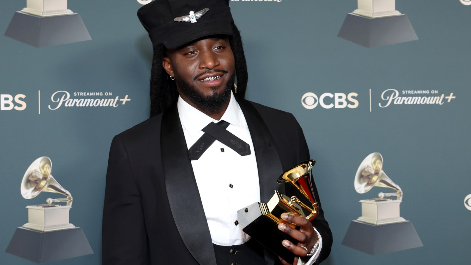 Shaboozey with his Grammy for Best Country Duo/Group Performance.