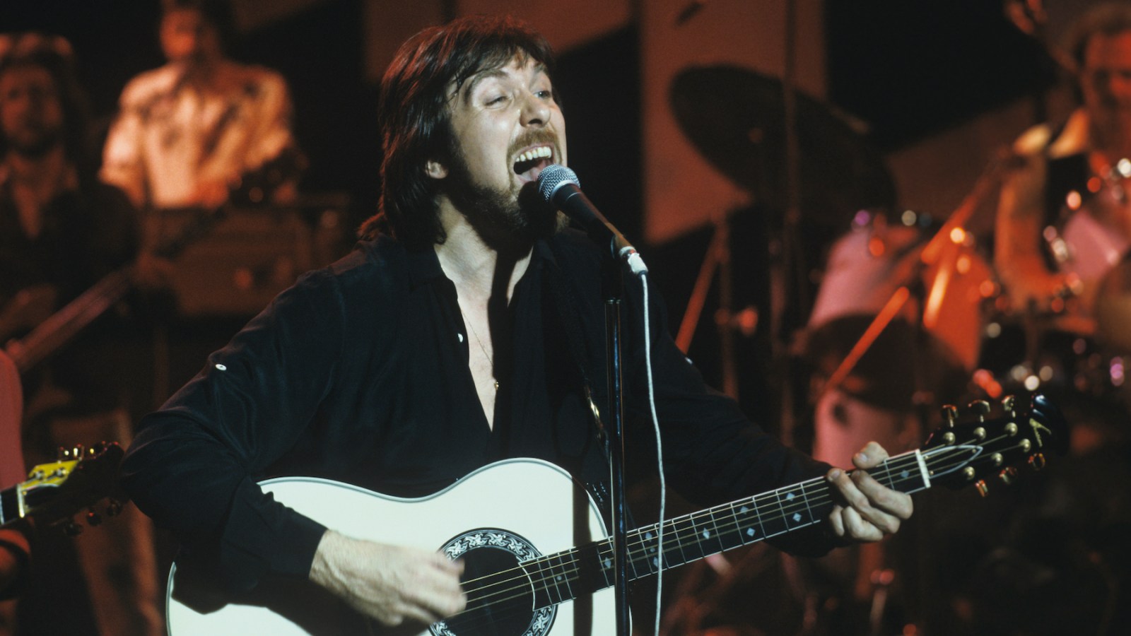 Dennis Locorriere