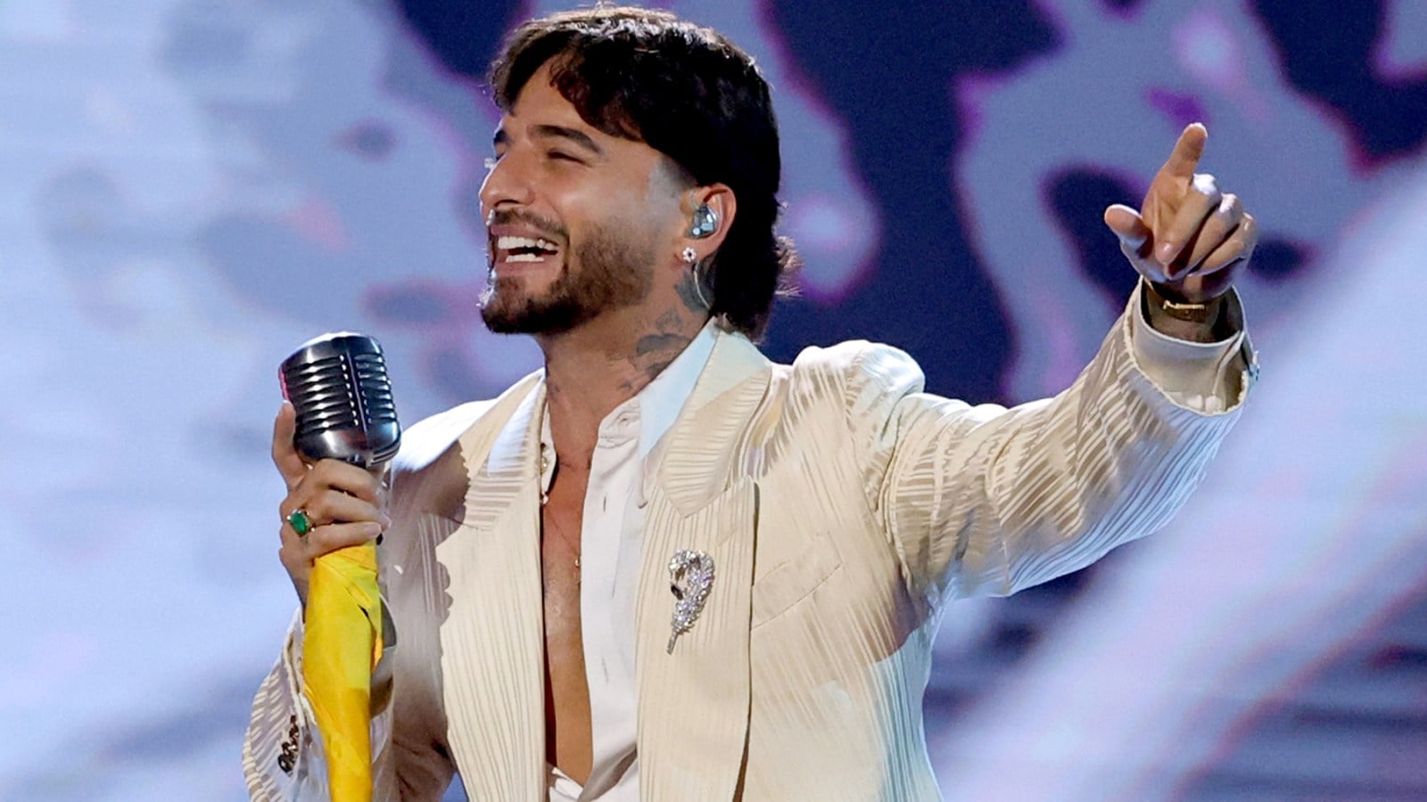 Maluma performs at the 2026 American Music Awards.
