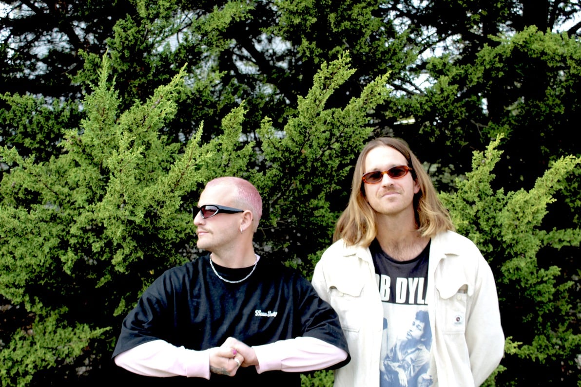 Savage Honey press shot