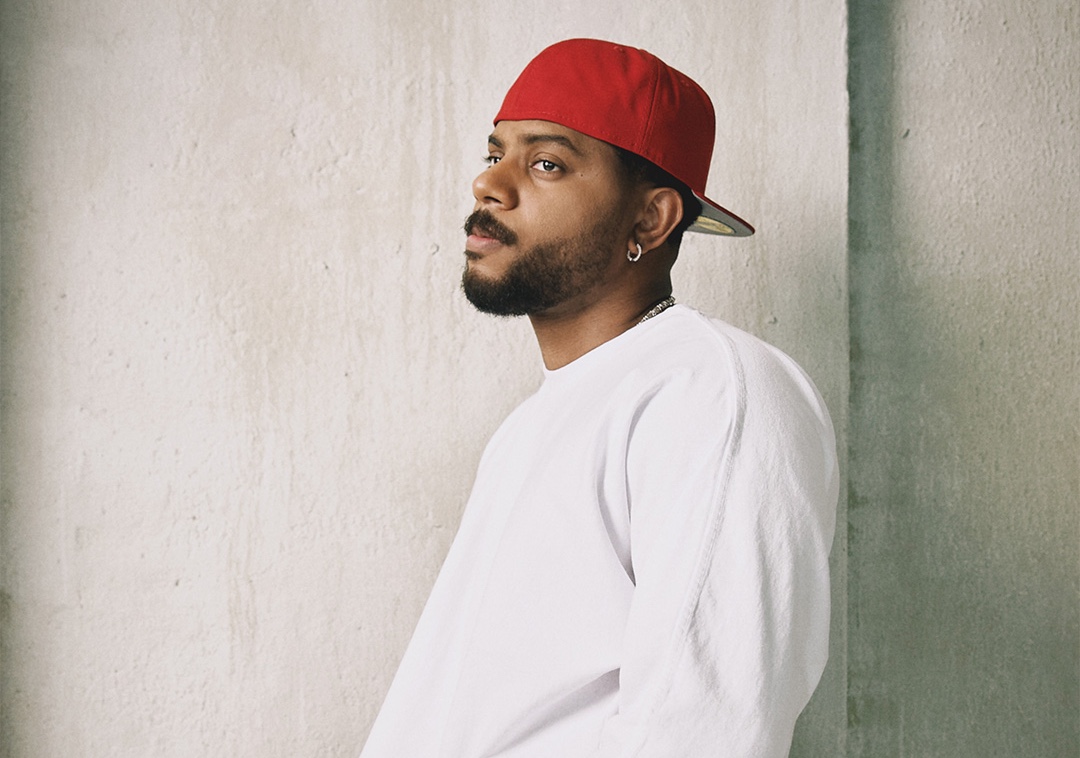 Bryson Tiller press shot