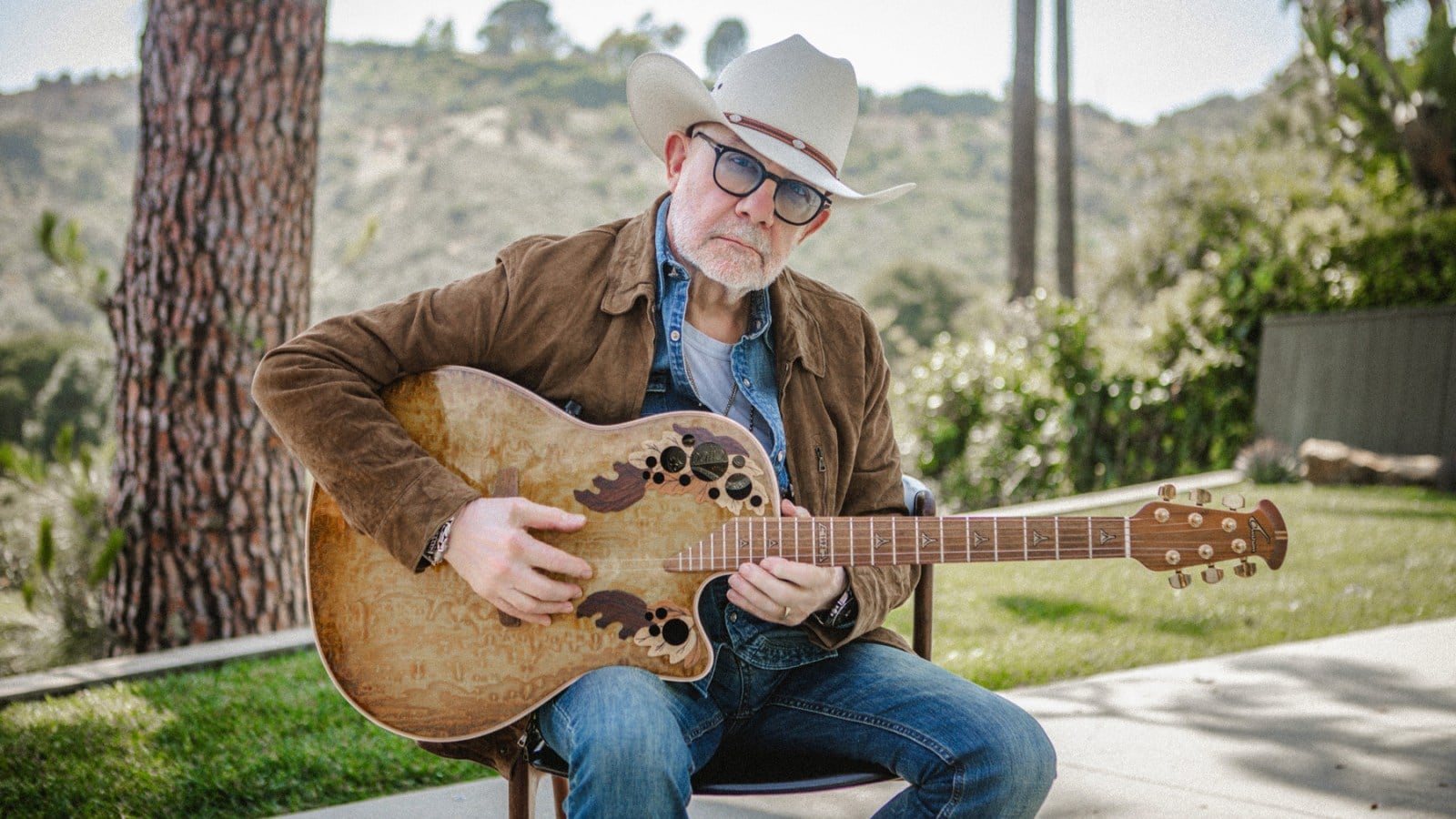 Bernie Taupin