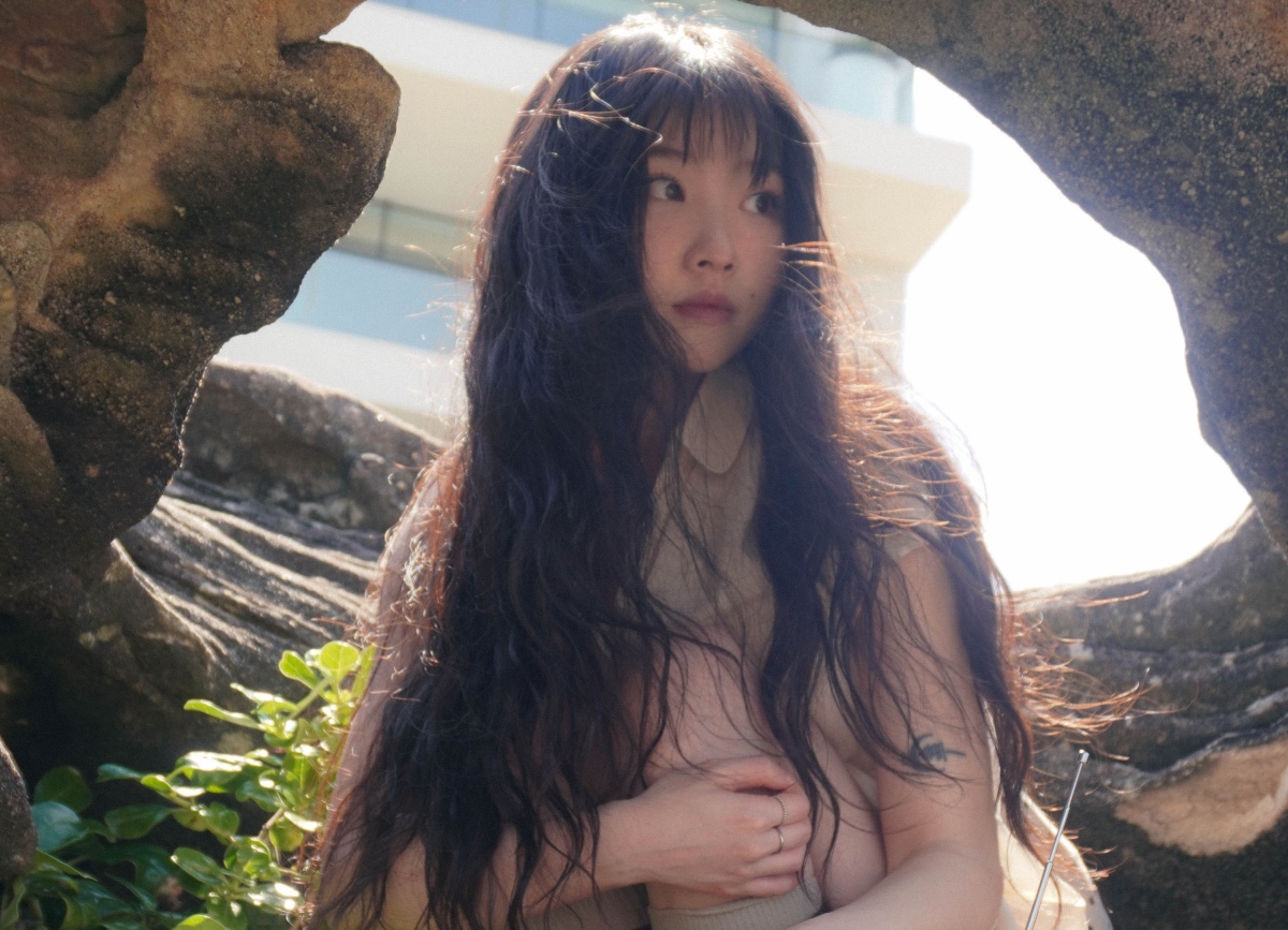 Hanbee press shot