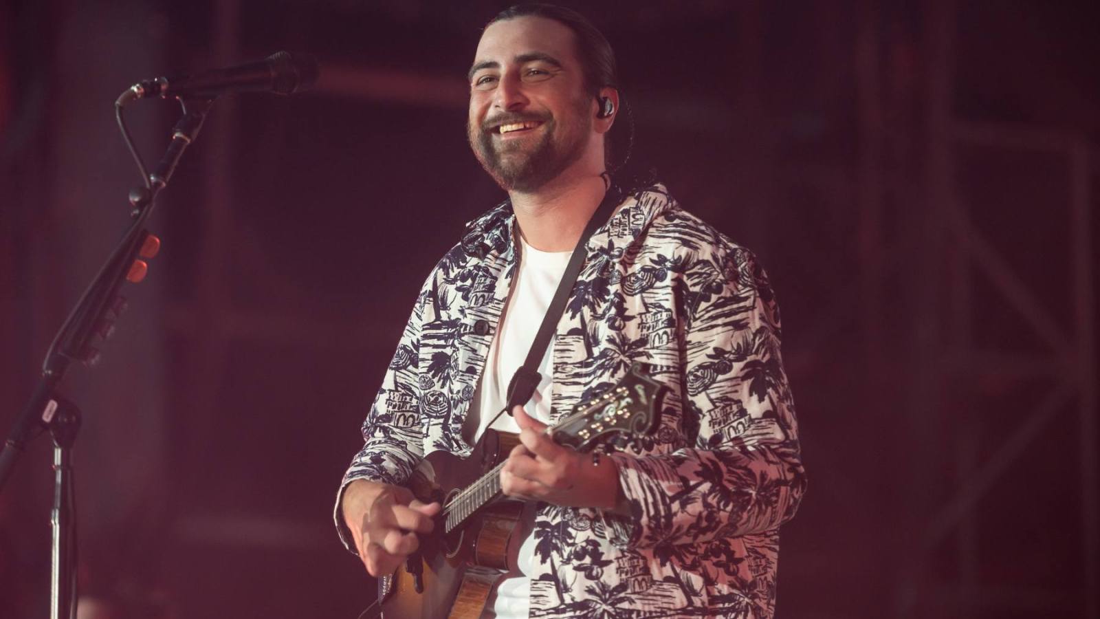 Noah Kahan