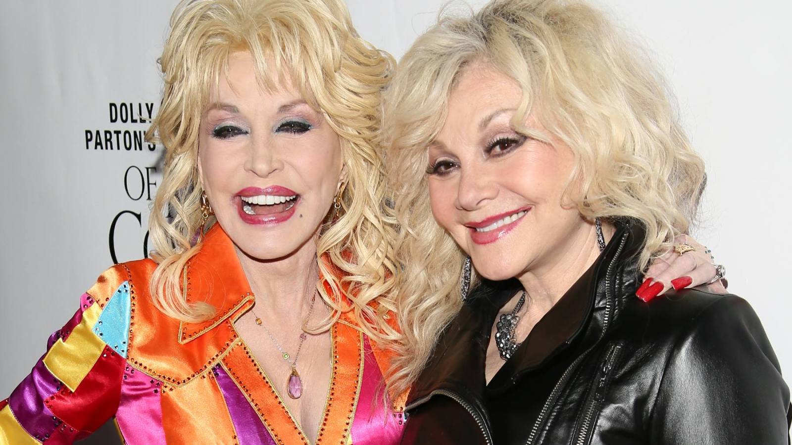 Dolly Stella Parton