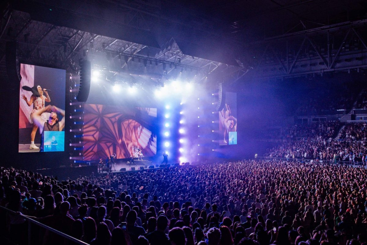 fergie australia open 2027 by Ashlea Caygill - 1200x800