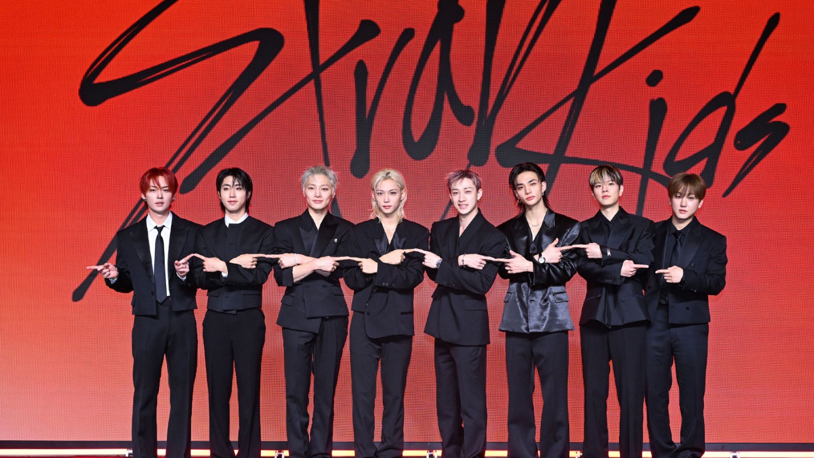 Stray Kids