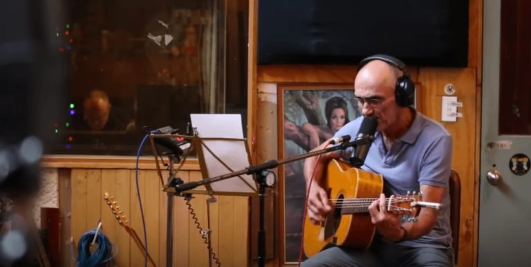 Paul Kelly recording Life Is Fine