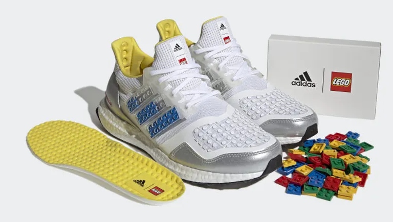 Adidas Ultraboost DNA X Lego Plates shoes