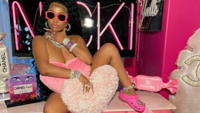Nicki Minaji wearing the overpriced fashion item of crocs