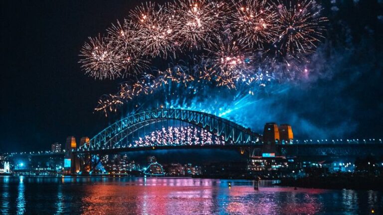 New Year fireworks in Sydney