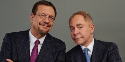Legendary magic duo Penn & Teller are brining their iconic Las Vegas live show to Australia this year for the first time ever. 