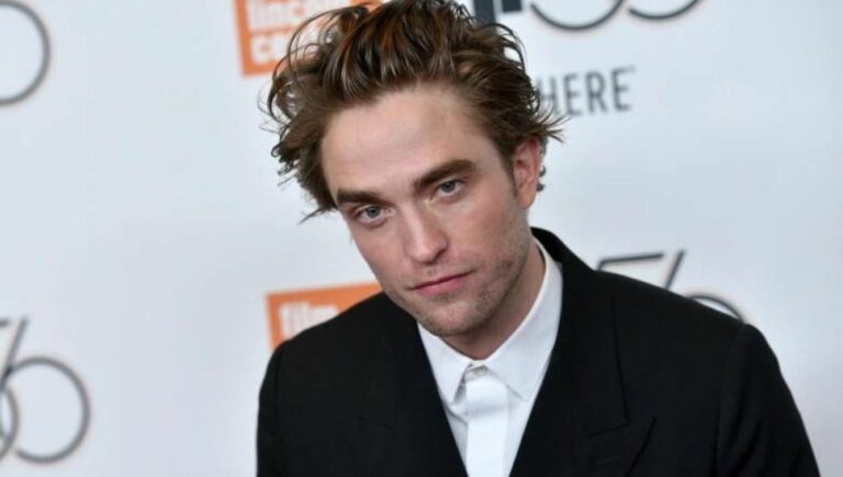 People are saying that Robert Pattinson should be cancelled