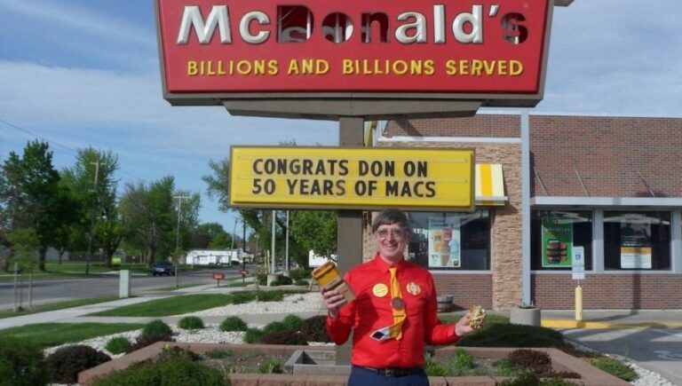Man eats a big mac from McDonalds every day for 50 years